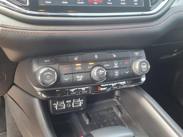 Used 2026 Dodge Durango GT AWD/4WD image 14