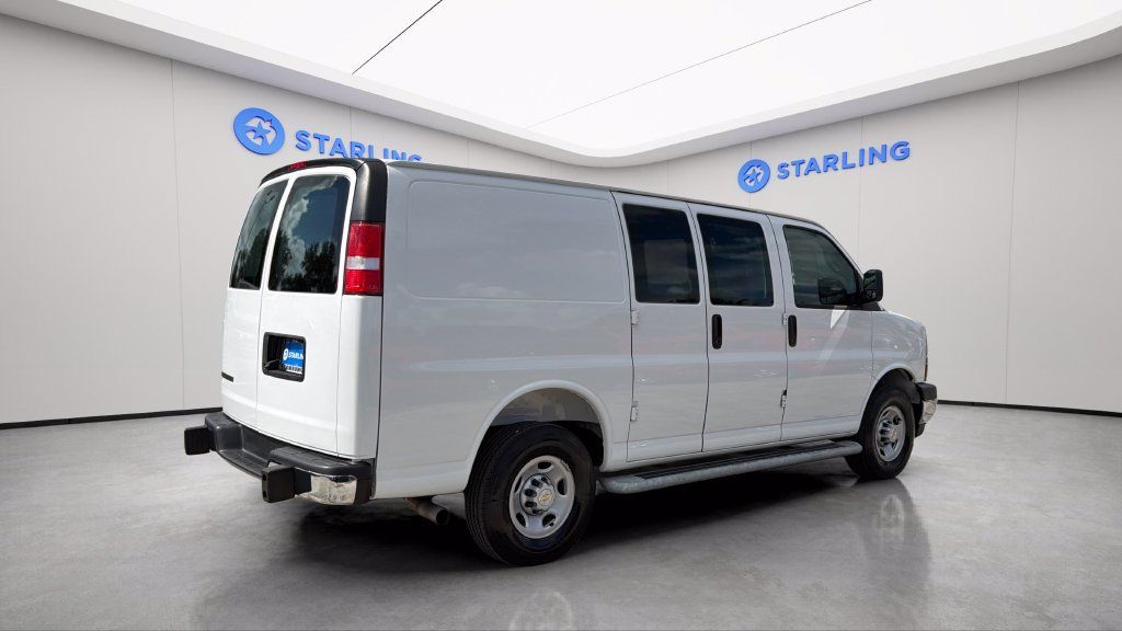 Used 2025 Chevrolet Express 2500 w/ Driver Convenience Package RWD image 9