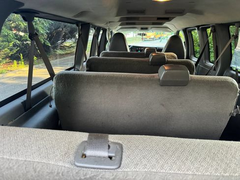 Used 2011 Chevrolet Express 3500 LT w/ LT Preferred Equipment Group RWD image 8