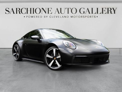 Used 2020 Porsche 911 Carrera w/ Premium Package RWD image 8
