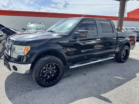 Used 2010 Ford F150 Lariat image 2