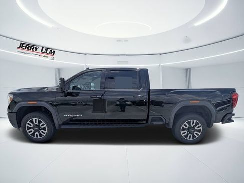 Used 2022 GMC Sierra 2500 AT4 w/ AT4 Premium Plus Package AWD/4WD image 6