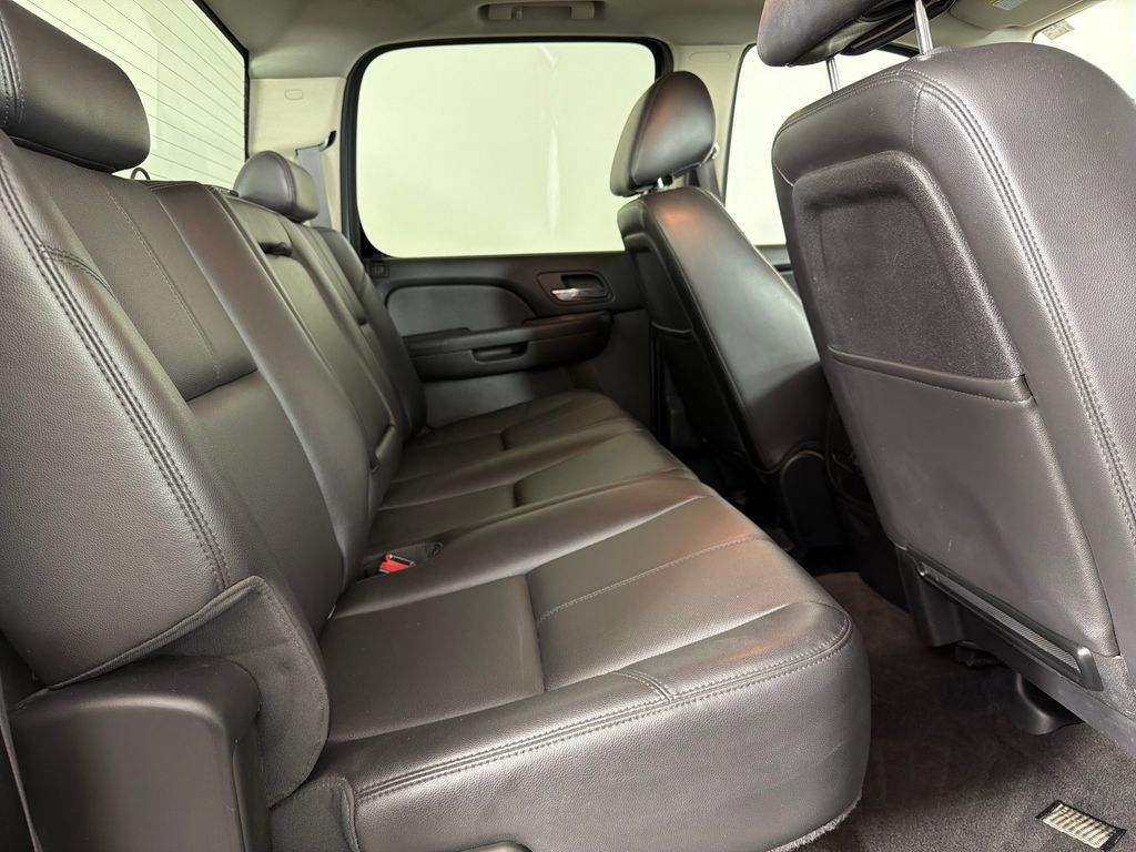 Used 2013 Chevrolet Silverado 2500 LTZ w/ LTZ Plus Package AWD/4WD image 18