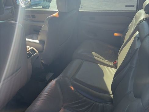 Used 2001 GMC Yukon XL SLT AWD/4WD image 8
