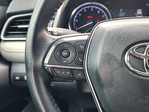 Used 2019 Toyota Camry XLE FWD image 27