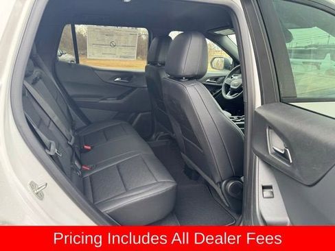 New 2026 Chevrolet Equinox LT w/ Convenience Package II FWD image 17