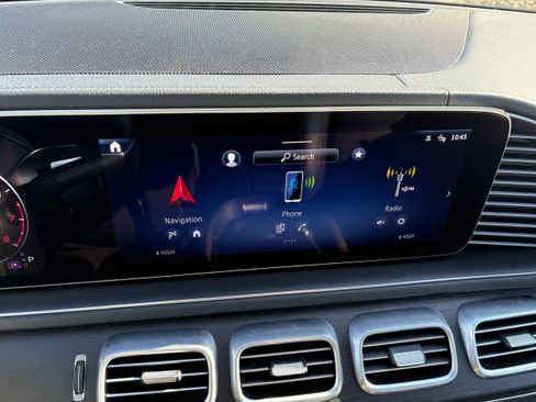 Used 2024 Mercedes-Benz GLE 350 4MATIC image 23