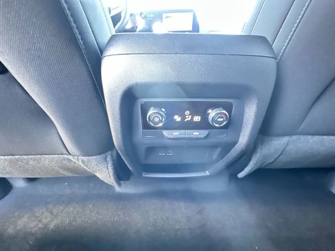 New 2026 Chevrolet Traverse LT AWD/4WD image 21