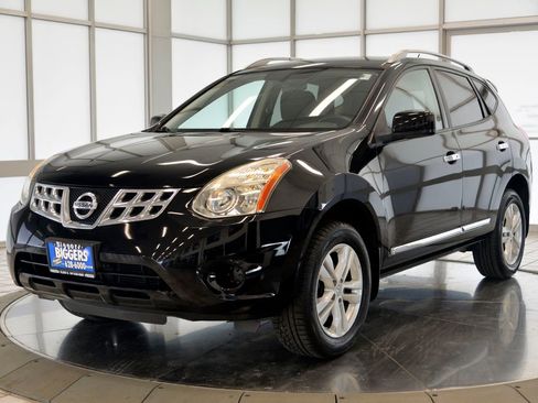 Used 2012 Nissan Rogue SV AWD/4WD image 4