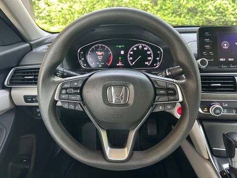 Used 2019 Honda Accord LX image 16