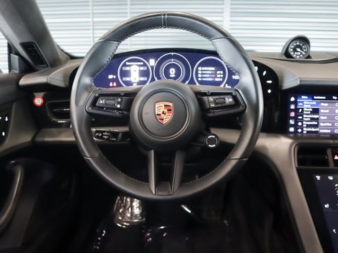 Certified 2022 Porsche Taycan GTS image 13