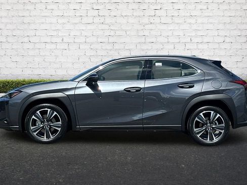 Used 2026 Lexus UX 300h FWD image 7