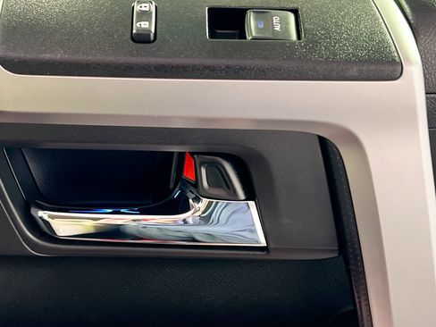 Used 2021 Toyota 4Runner Limited image 32