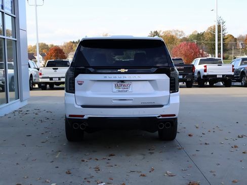 New 2025 Chevrolet Suburban Premier w/ Sun And Tow Package image 9