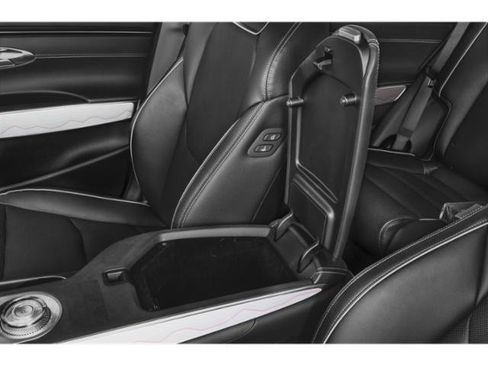 Certified 2024 Genesis GV70 2.5T w/ Sport Prestige Package AWD/4WD image 30