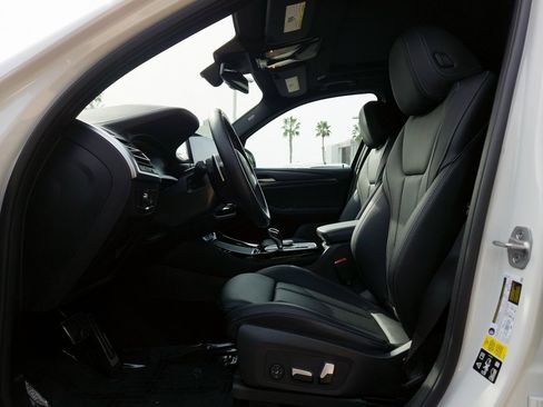 Used 2023 BMW X3 M40i w/ Premium Package image 10