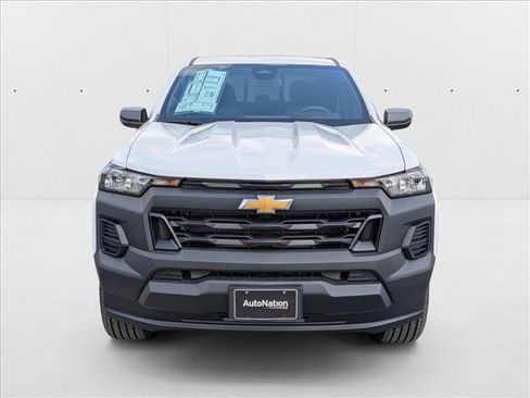 New 2026 Chevrolet Colorado W/T image 2
