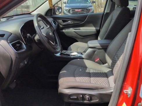Used 2020 Chevrolet Equinox LT image 21