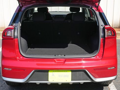 Used 2019 Kia Niro LX FWD image 9