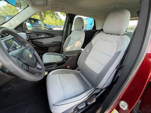 Used 2022 Chevrolet TrailBlazer LS AWD/4WD image 21