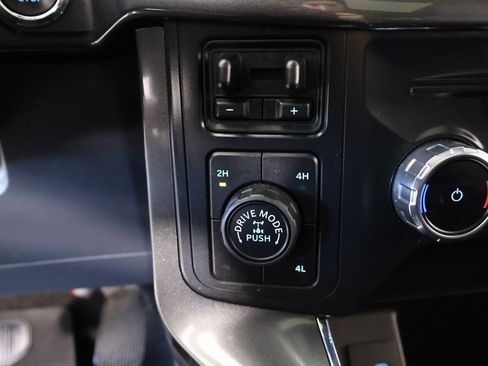 Used 2022 Ford F150 XLT w/ Equipment Group 302A High image 9