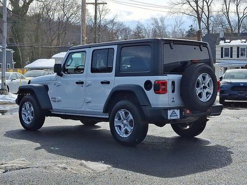 Used 2019 Jeep Wrangler Unlimited Sport S image 4