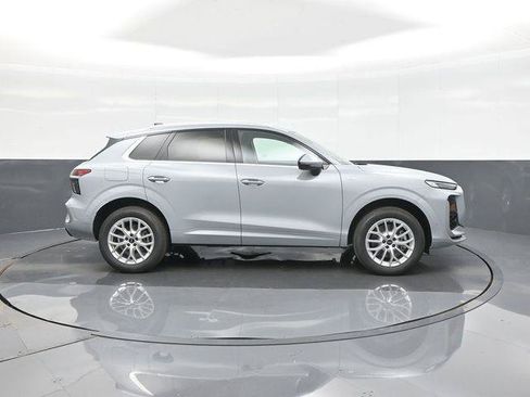 Used 2026 Audi Q3 quattro 2.0T AWD/4WD image 8