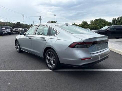 Used 2024 Honda Accord EX image 9