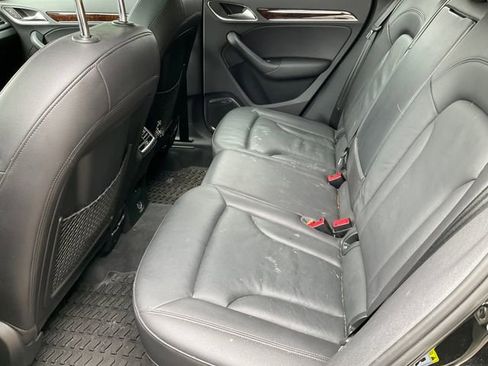 Used 2016 Audi Q3 2.0T Prestige w/ Prestige Package image 11