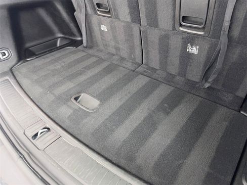 Used 2024 Jeep Grand Cherokee L Limited w/ Luxury Tech Group II image 87