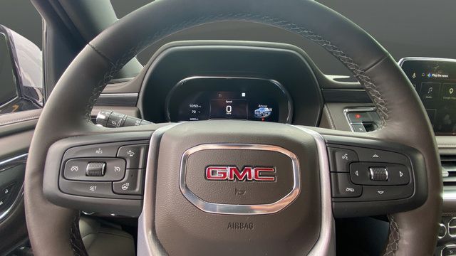 Used 2023 GMC Yukon SLT w/ SLT Luxury Package AWD/4WD image 15