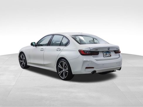 Used 2023 BMW 330i xDrive Sedan w/ Premium Package image 3