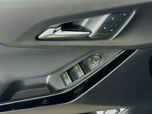 New 2026 Chevrolet Equinox RS w/ Convenience Package III FWD image 20