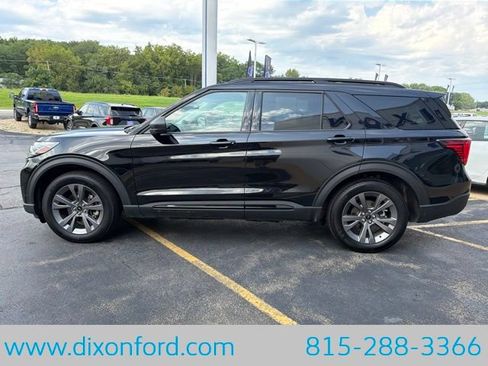 New 2026 Ford Explorer Active w/ Active Comfort Package AWD/4WD image 4