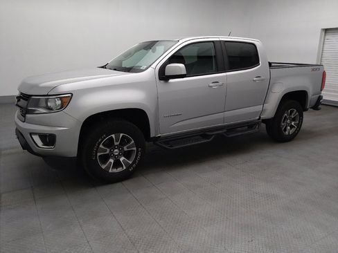 Used 2019 Chevrolet Colorado Z71 AWD/4WD image 2