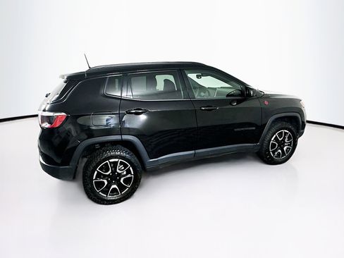Used 2024 Jeep Compass Trailhawk AWD/4WD image 10