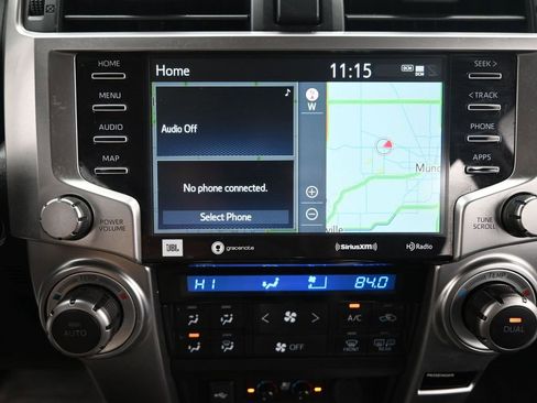 Used 2022 Toyota 4Runner Limited image 25