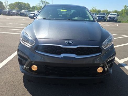 Used 2021 Kia Forte LXS FWD image 3