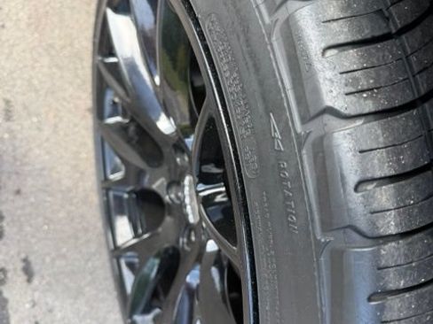 Used 2016 Dodge Charger R/T RWD image 5