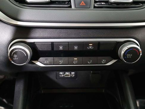 Used 2021 Nissan Altima 2.5 SV FWD image 42