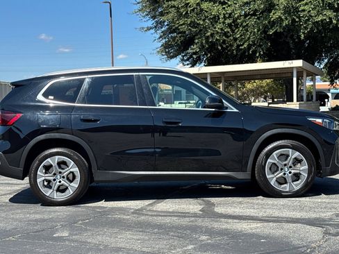 Used 2023 BMW X1 xDrive28i w/ Convenience Package image 3