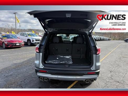 New 2026 GMC Acadia Elevation w/ Elevation Premium Package AWD/4WD image 25