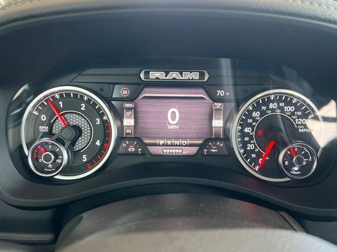 Used 2022 RAM 3500 Laramie AWD/4WD image 25