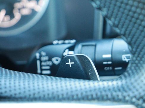 Used 2024 Mitsubishi Outlander SE image 27