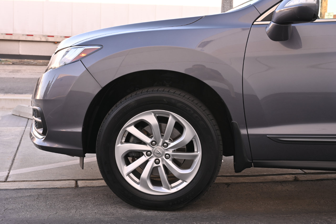 Used 2018 Acura RDX w/ Tech & AcuraWatch Plus Pack AWD/4WD image 33