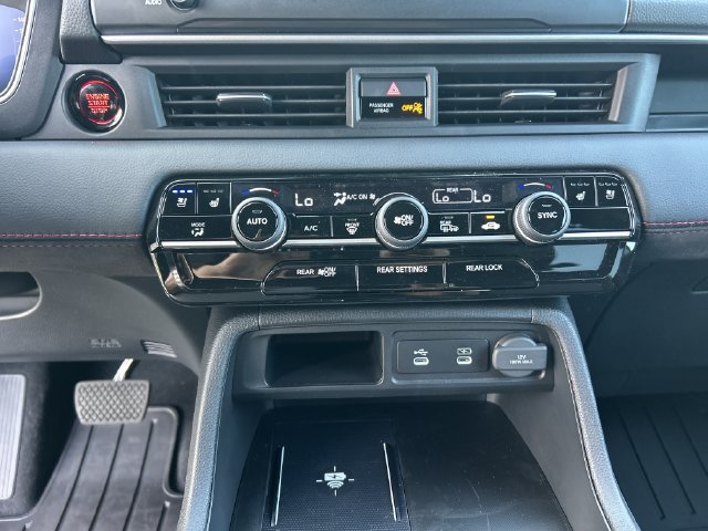 New 2026 Honda Pilot Black Edition image 23