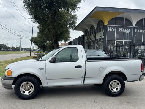 Used 2004 Ford F150 XL RWD image 2