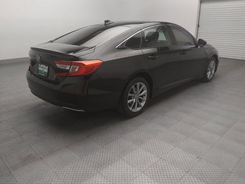 Used 2021 Honda Accord LX image 9