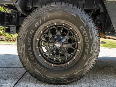 Used 1996 HUMMER H1 4-Door Open Top image 89