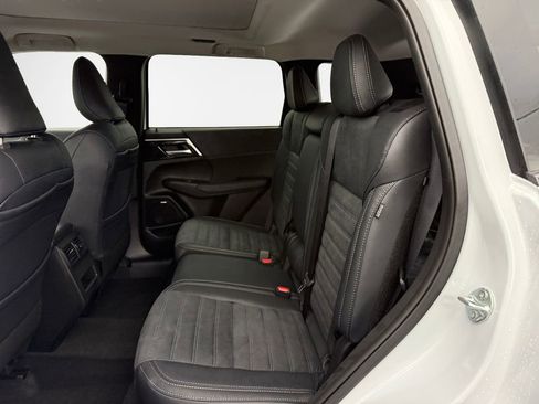 New 2026 Mitsubishi Outlander Trail Edition image 24